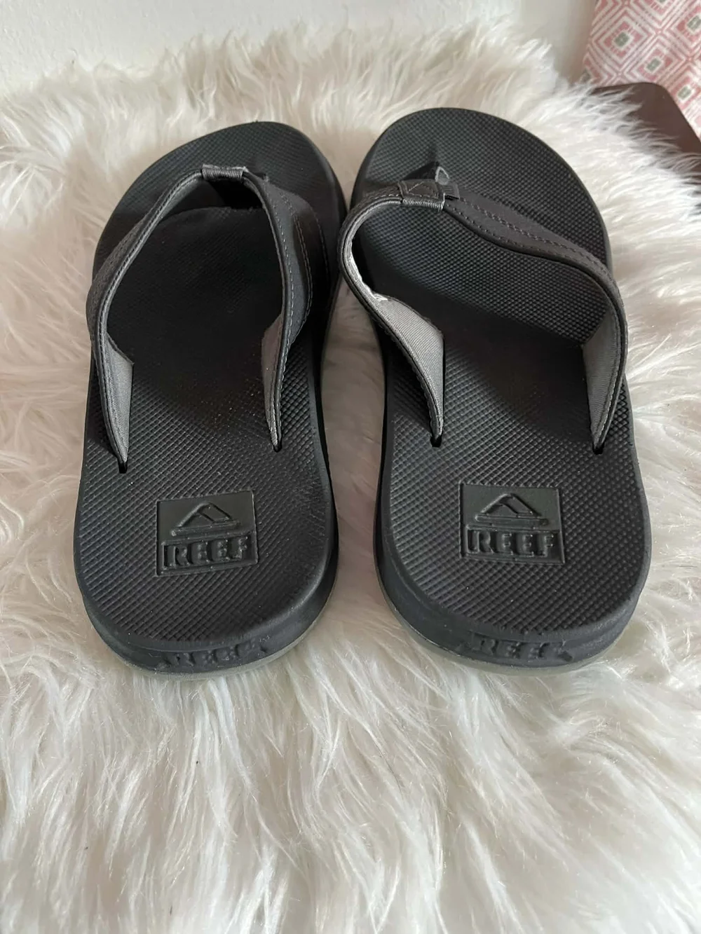 Reef Black Men's Cushioned Flip Flops